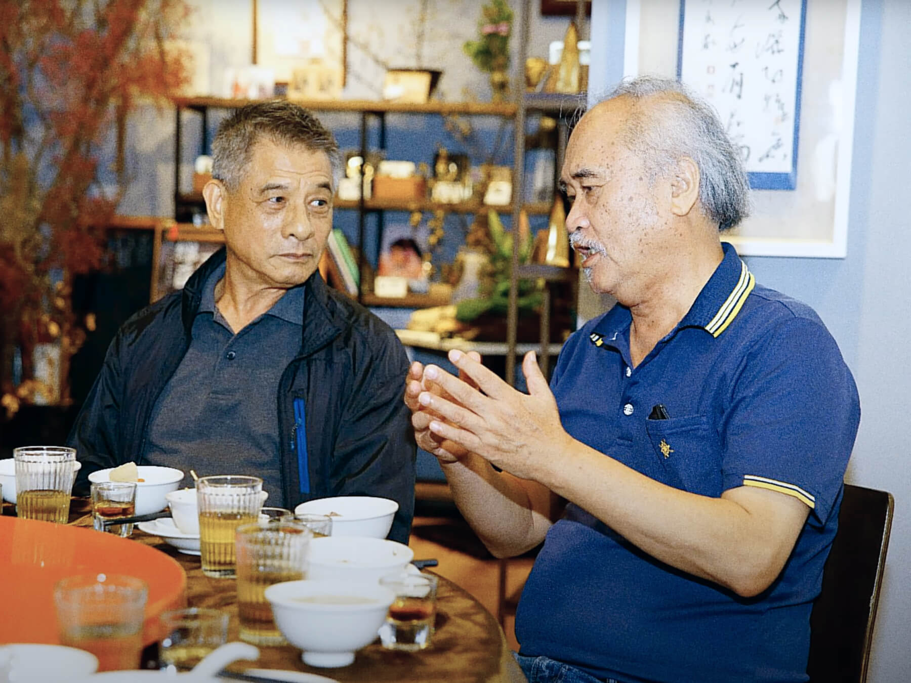 藝術家-賴威嚴與書法家-施永華 對談交流。